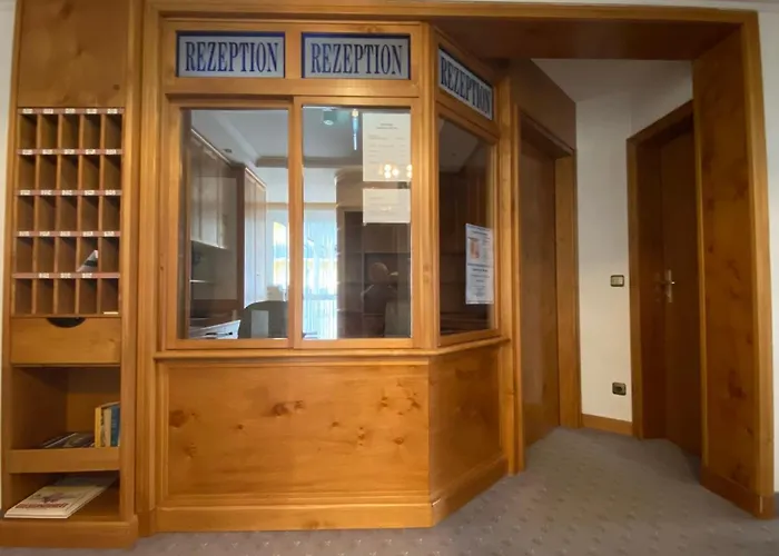 Appartementhotel Cura Lägenhet 4*