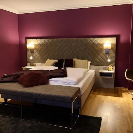 Appartementhotel Cura 4*